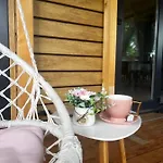 Mobilna Hiska Pogled Na Jezero Apartma Velenje