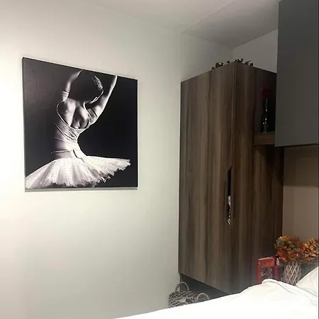 Apartman Mobilna Hiska Pogled Na Jezero Velenje